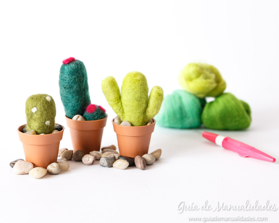 Cactus de fieltro DIY 9