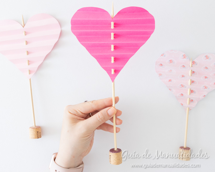 Corazones de papel decorativos 7